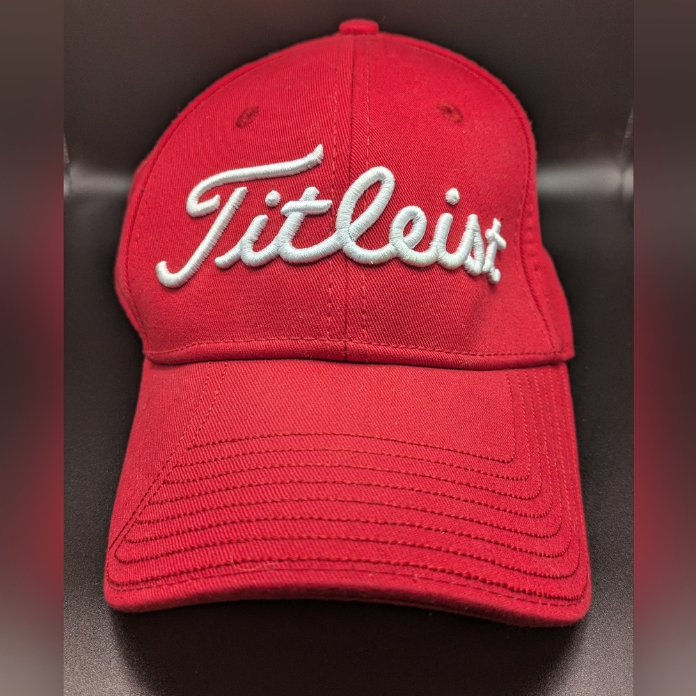 Titleist St Louis Cardinals adjustable hat